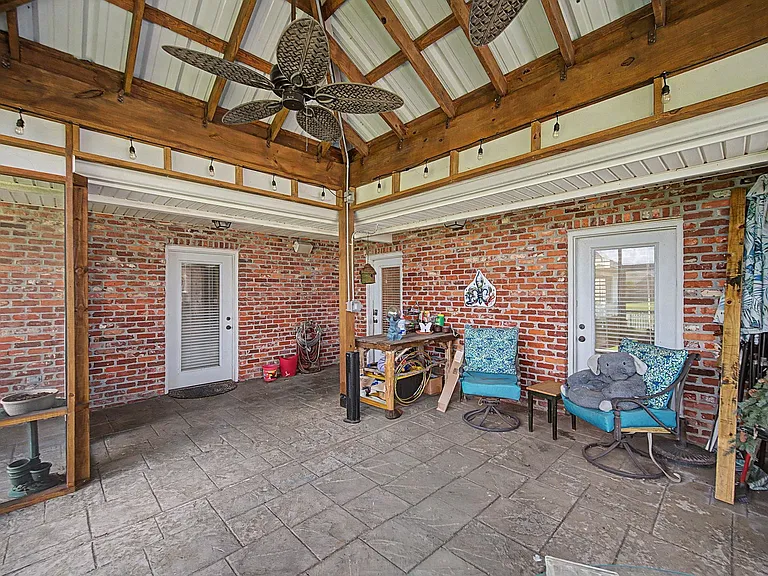 300 Cheyenne Dr — Photo 21