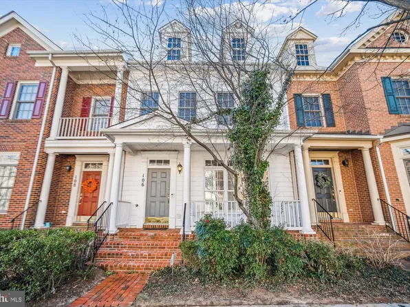 106 Oak Knoll Ter, Rockville, MD 20850