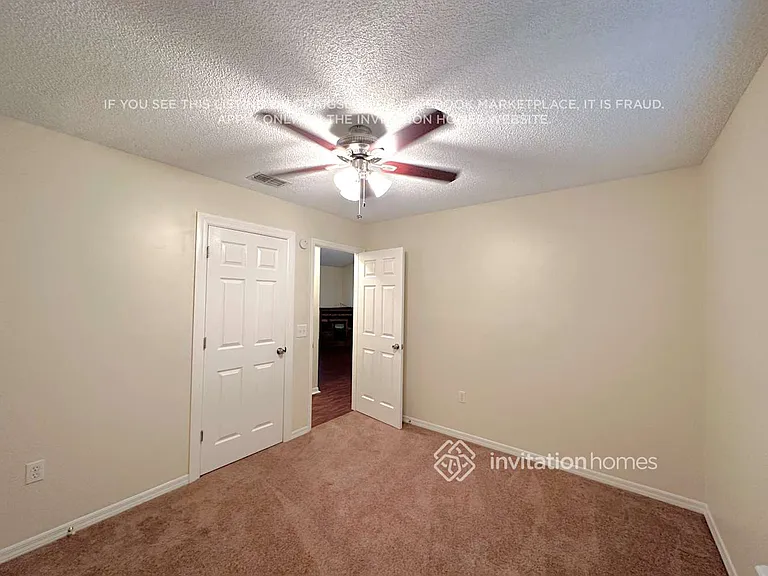 1771 Meredith Ave — Photo 5