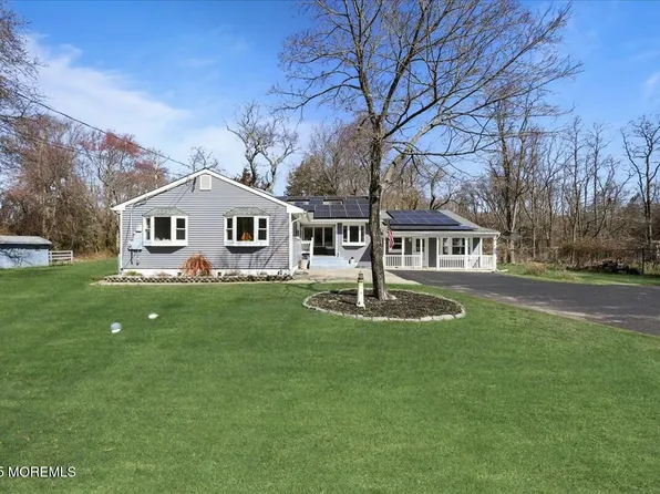 450 W Farms Road, Farmingdale, NJ 07727