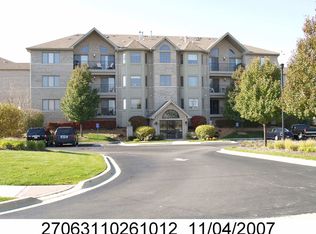 11840 Windemere Ct APT 304, Orland Park, IL