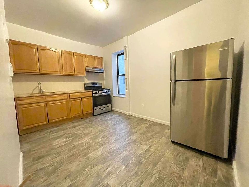 1st image of 5115 13th Ave #E33
