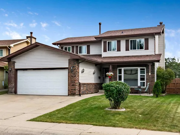 36 Millside Way SW, Calgary, AB T2Y 2P7