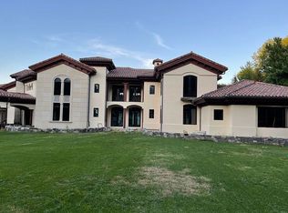 24 Meeting House Rd, Greenwich, CT 06831