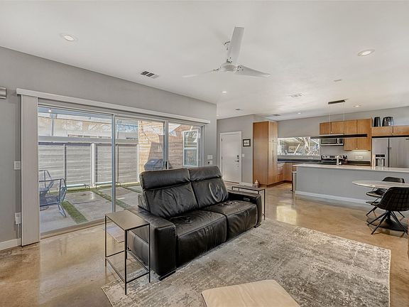 3rd image of 5909 Lux St