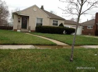 22151 Ridgedale Ave, Oak Park, MI 48237