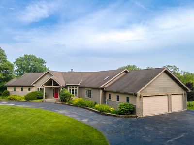 29221 N Virginia Ln, Wauconda, IL, 60084