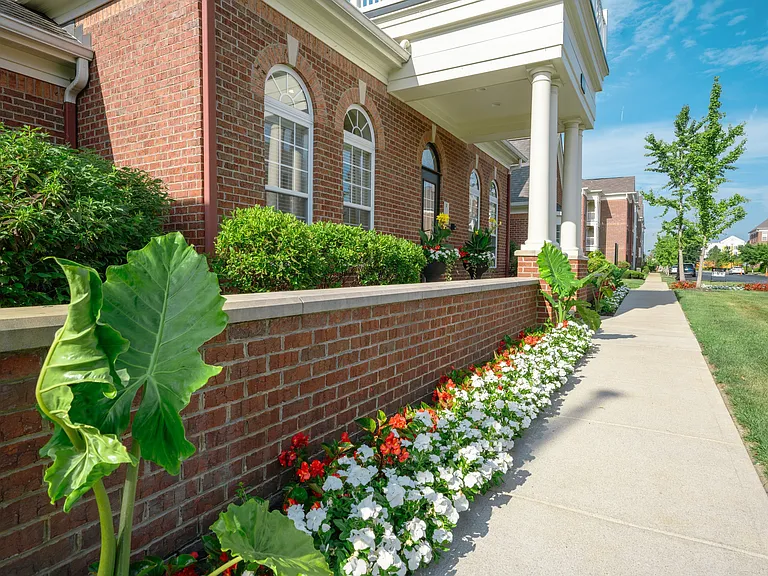 1411 Fairfax Manor Dr — Photo 55