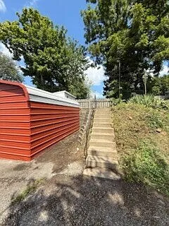 1404 Winter Ave — Photo 3