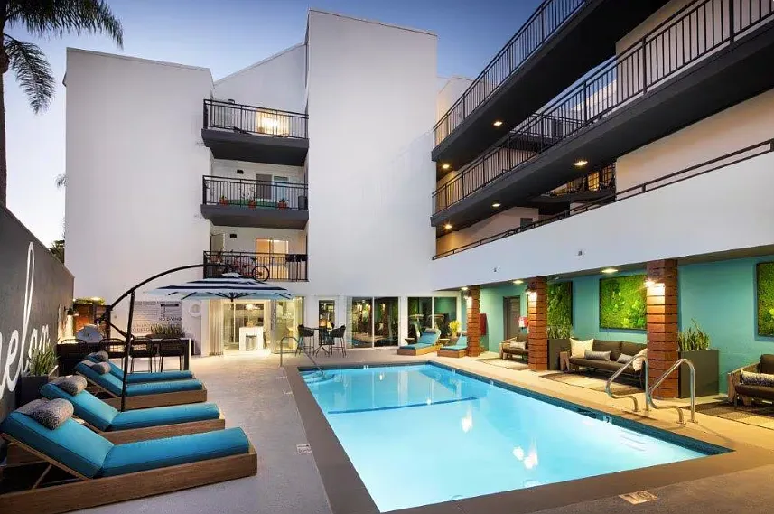 624 Esplanade #6