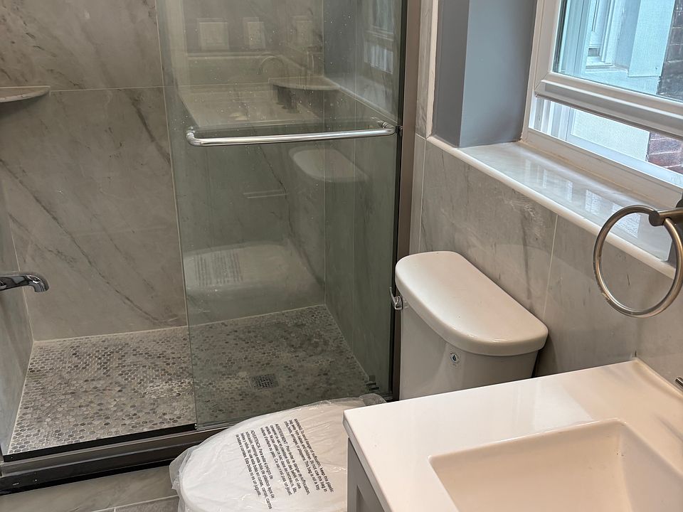 bathroom upstairs