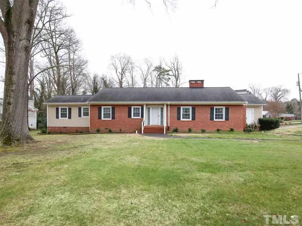 723 Lake Boone Trl, Raleigh, NC 27607