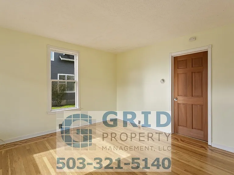 4535 SE Francis St — Photo 3