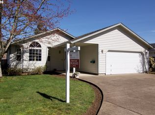 740 F St, Creswell, OR 97426
