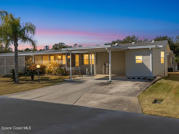 3rd image of 122 Scenic Dr