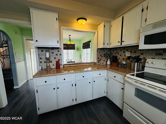 5th image of 407 N Nixon Ave