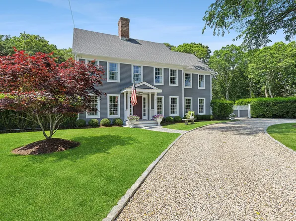 21 Buckskill Rd, East Hampton, NY 11937