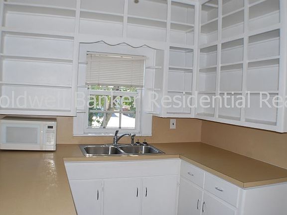 2nd image of 309 NW 1st Ave