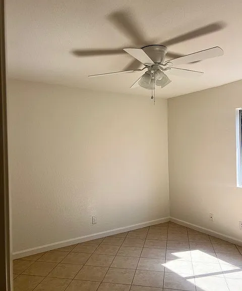 2099 Rosemary Ct — Photo 10