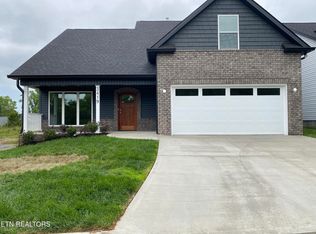3419 Sparks Scenic Way, Knoxville, TN 37931