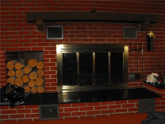 3rd image of 999 Weimer Ln