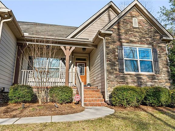 2nd image of 1550 Pike Place Ct