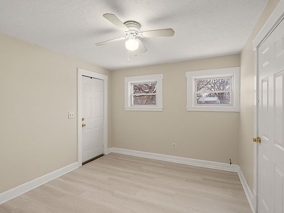 4th image of 1714 Castle Ave Unit 1