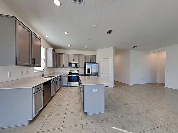 2nd image of 4571 Tahoe Cir
