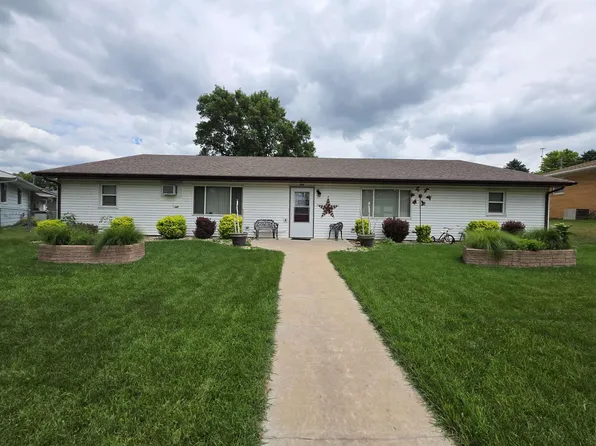 604 S Broadway St, Bloomfield, NE 68718