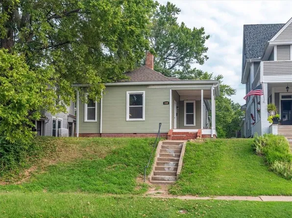 2509 Faraon St, Saint Joseph, MO 64501