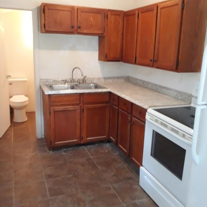 2nd image of 3366 Richmond Hwy APT 1