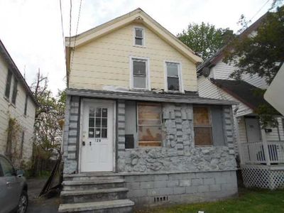 128 Thompson St, Poughkeepsie, NY, 12601