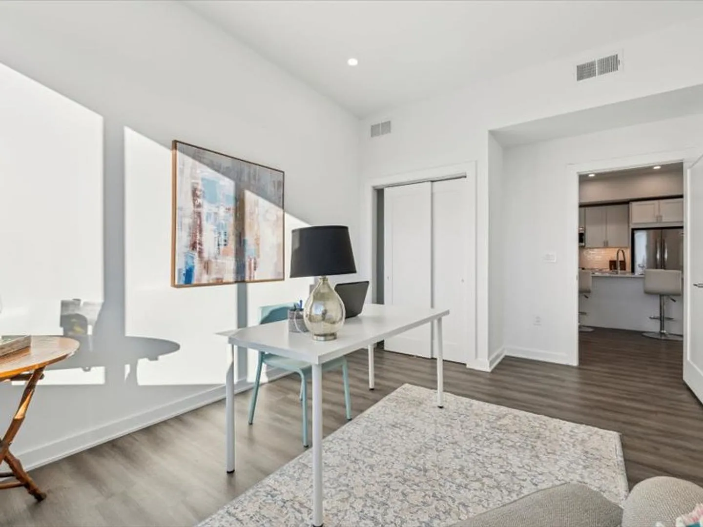 Church View Apartments — Photo 3