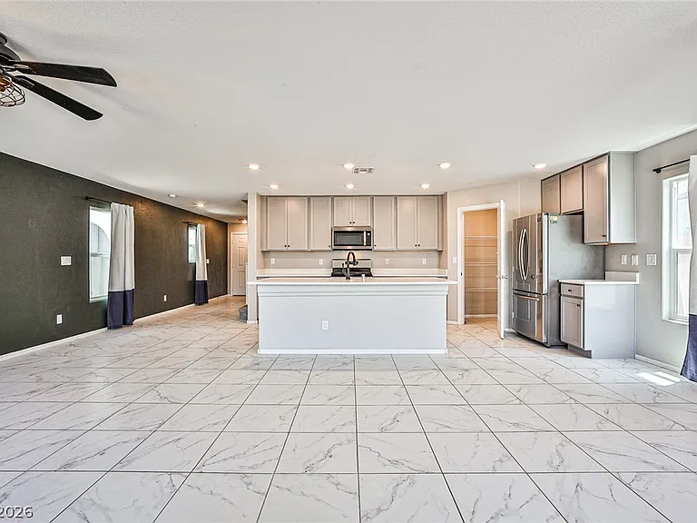 9605 Eamont River St — Photo 7