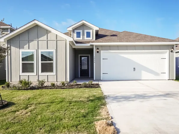 1536 Harvester Dr, Fort Worth, TX 76140