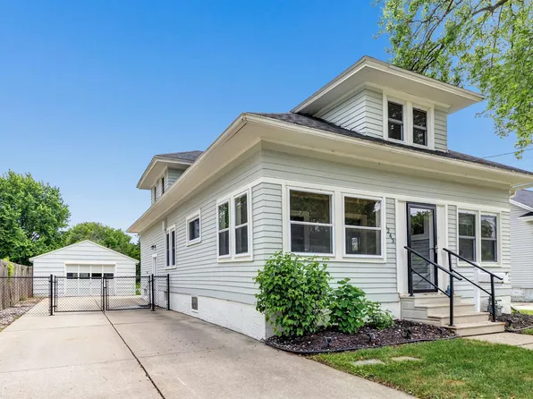 1243 S Irwin Ave, Green Bay, WI 54301