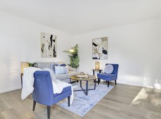 216 Mountain View Ave #A, Mountain View, CA 94041