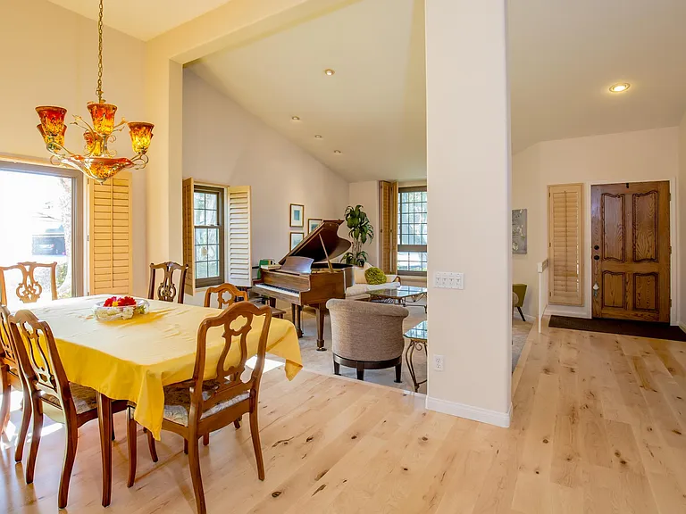 3258 Lower Ridge Rd — Photo 5