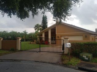 5550 W Shore Dr, New Port Richey, FL 34652