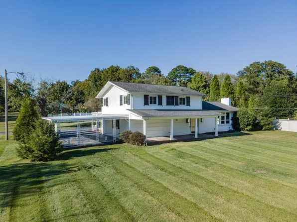 2910 Brookside Dr, Columbia, TN 38401