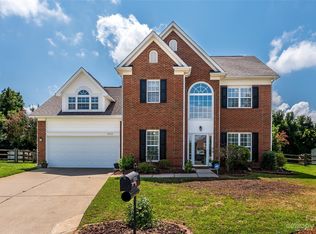15712 Corsair Ct, Charlotte, NC 28278
