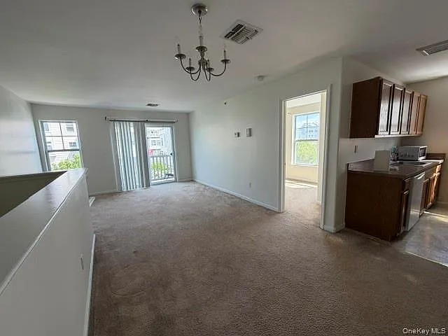 Building Photo - 6611 Seaspray Ave
