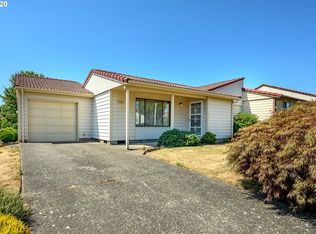 1701 N Aldersgate Ln, Newberg, OR 97132