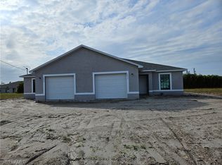 2832 Skyline Blvd E, Cape Coral, FL 33914