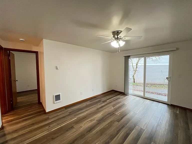 5482 SW Alger Ave #F23 — Photo 9