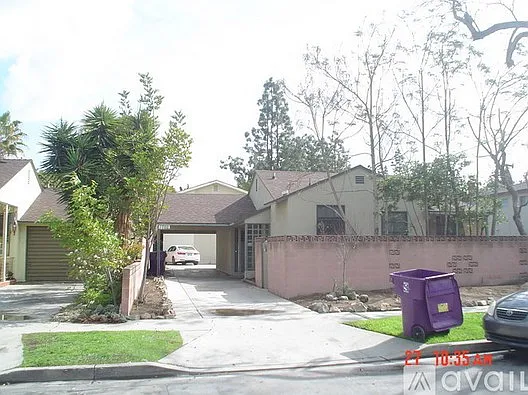 1702 Park Ave #1 — Photo 1