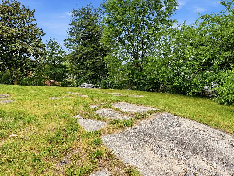 5818 Field Pl NE — Photo 38