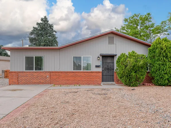 9108 Lagrima De Oro Rd NE, Albuquerque, NM 87111