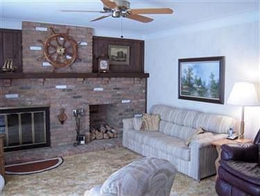 3rd image of 8720 Royalhaven Dr