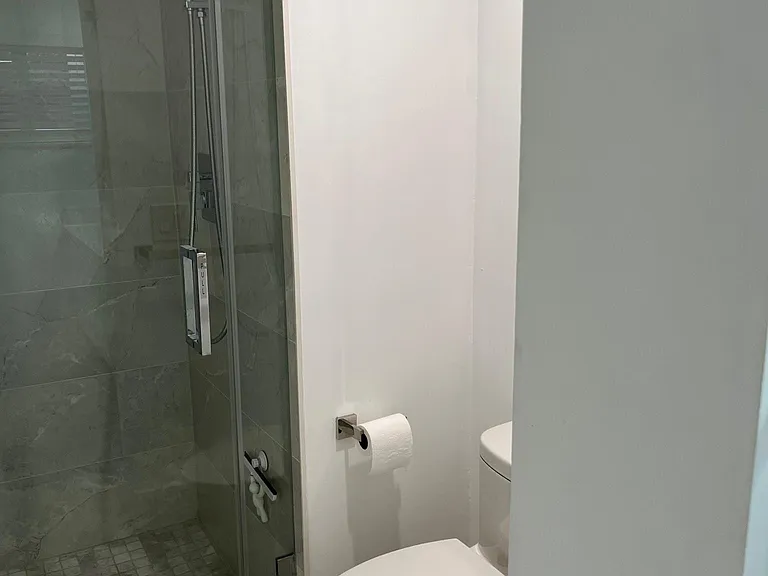 701 SW 9th Ave — Photo 13